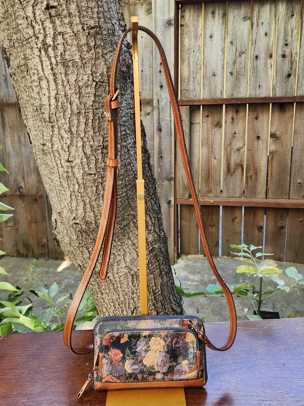 Patricia Nash Floral Leather Wallet Crossbody Organizer Phone Bag